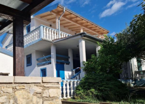 Ferienwohnung-Antolica-mit-Klimaanlage-150m-vom-Meer